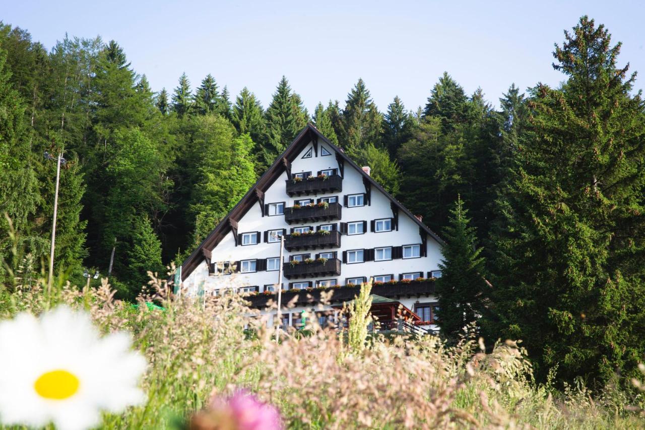 Hotel Tisa Pohorje Hočko Pohorje المظهر الخارجي الصورة